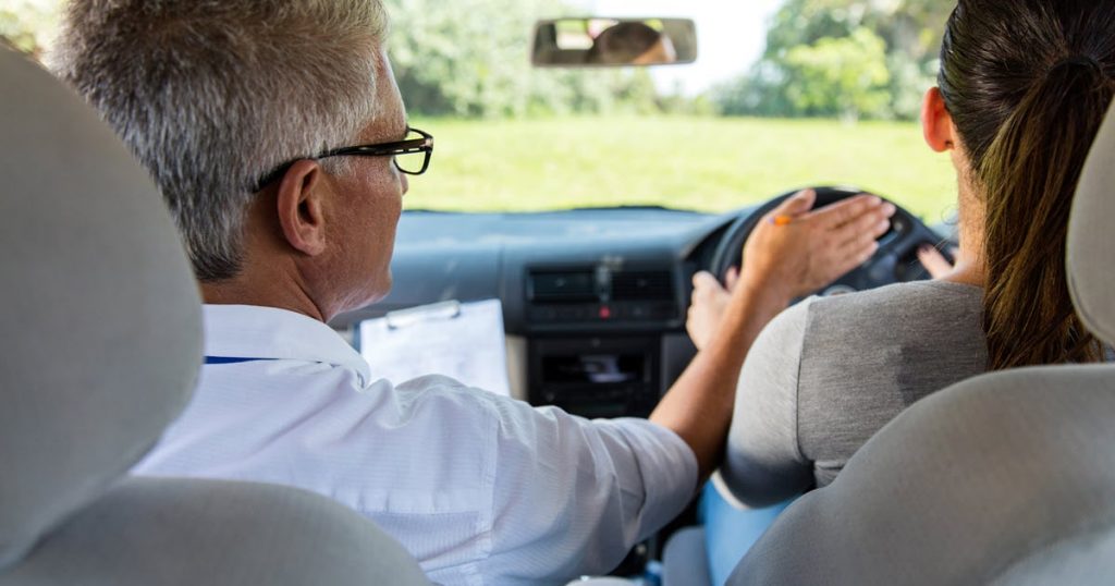 Why Becoming a Driving Instructor is a Great Career Choice