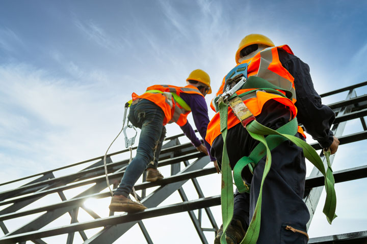 What Jobs am I Qualified to Do if I have a Working at Heights Qualification?