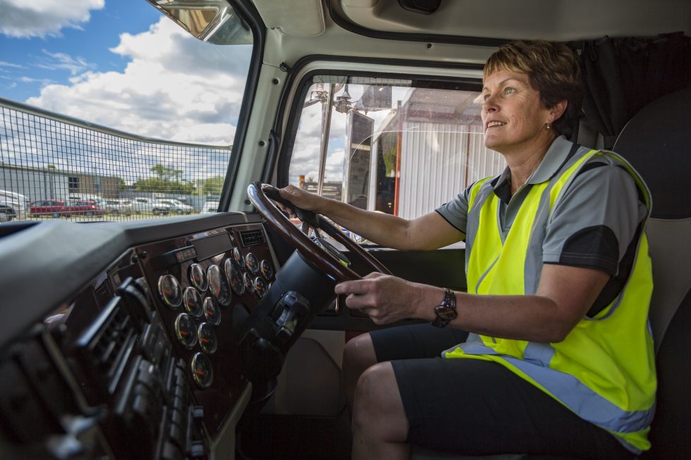 TLI41222 Certificate IV in Motor Vehicle Driver Training (Car