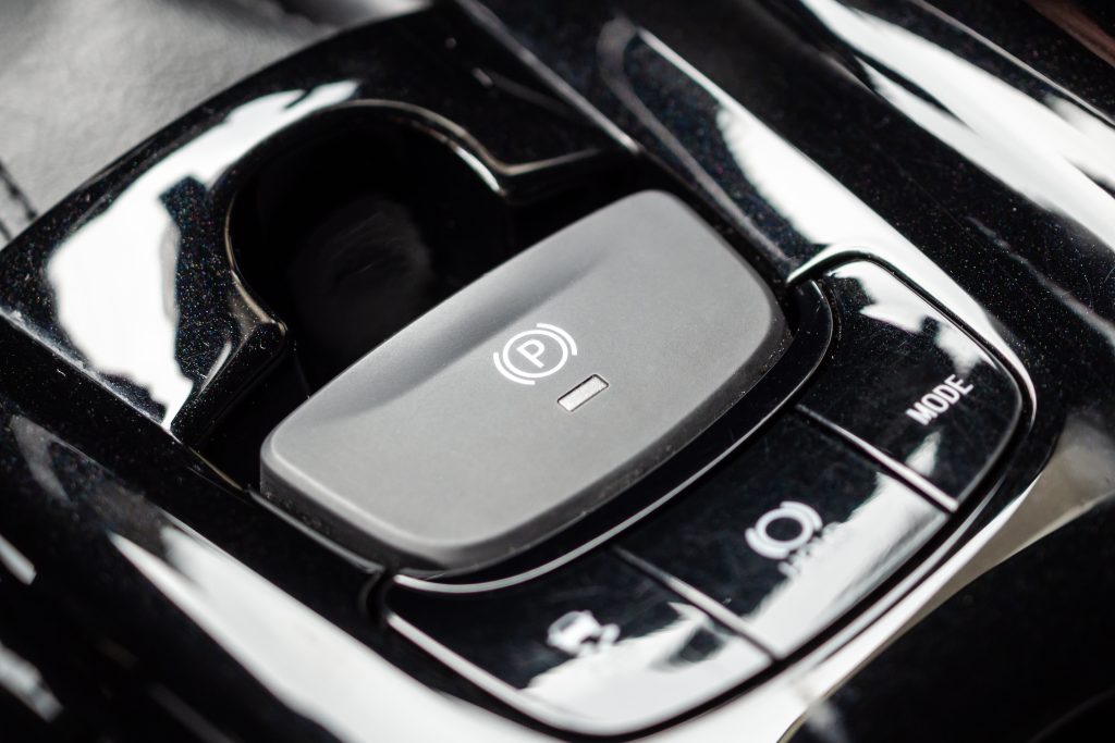 Do Driving Instructor Vehicles Need a Centrally Mounted Handbrake?